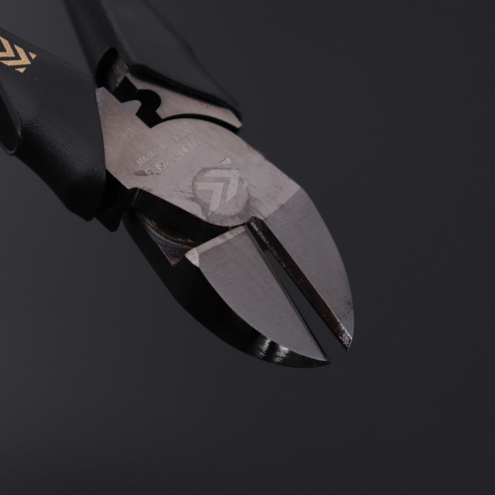Eccentric strong nippers